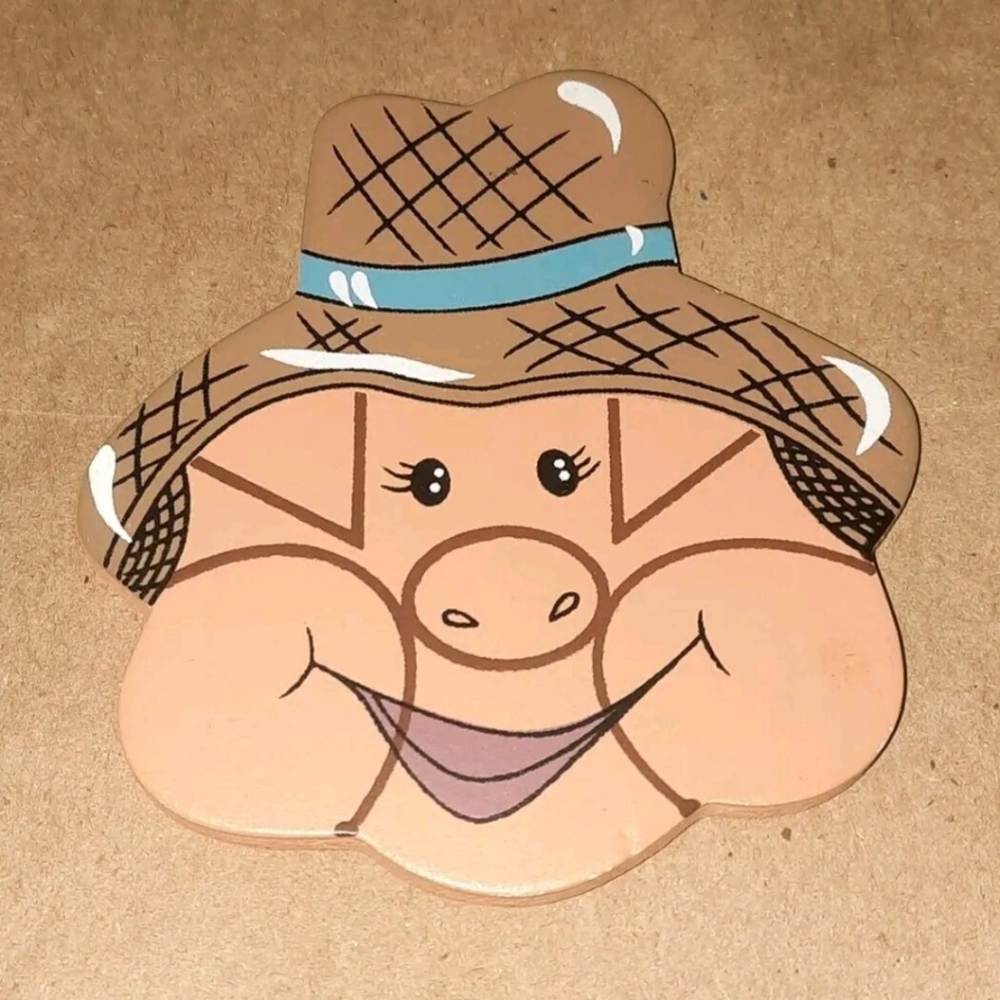 Vintage Wood Country Pig Face Fridge Magnet